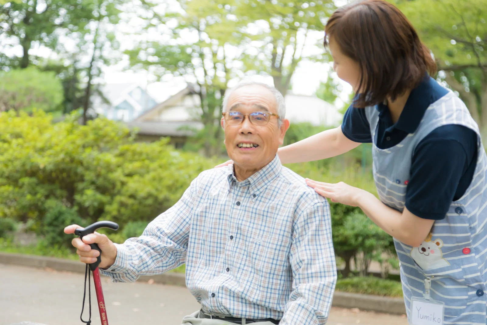 外出に付き添う自費サービスのイメージ
